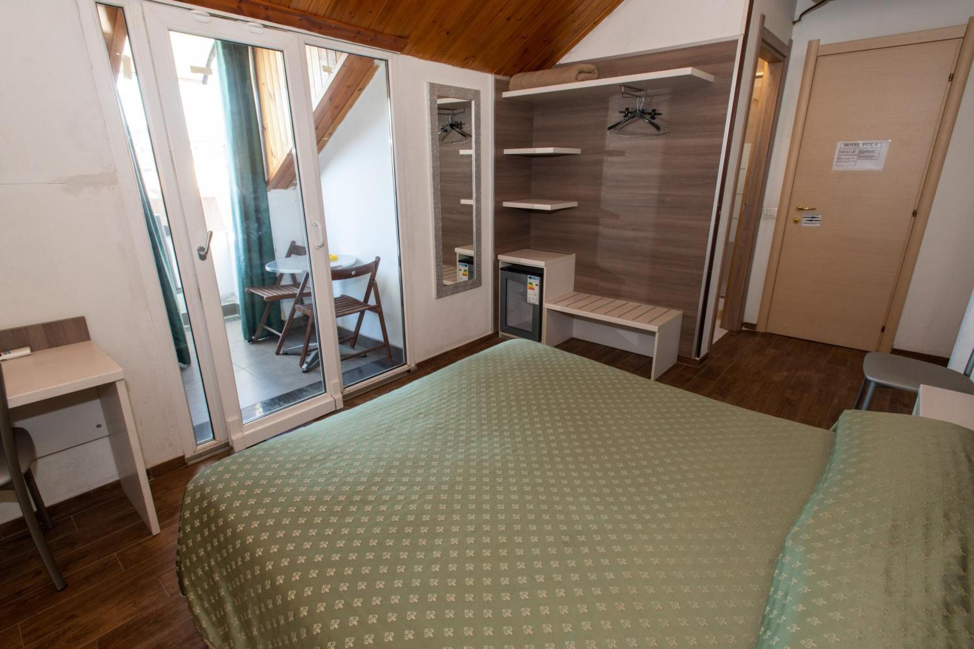 Piola Hotel 2*
